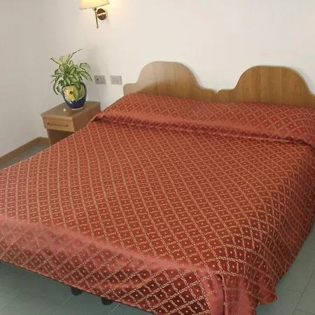 Kompleks wypoczynkowy I Girasoli 3*