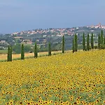 I Girasoli База отдыха 3*